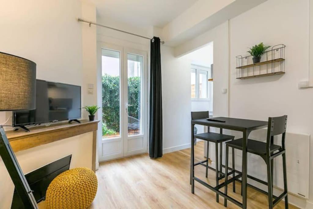 Le Lemon : Au Coeur Du Centre Historique Apartment Dijon Luaran gambar